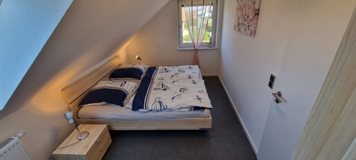2. Schlafzimmer OG